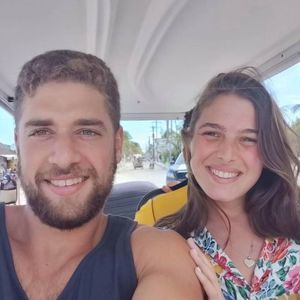 Meet your Posher, Adi